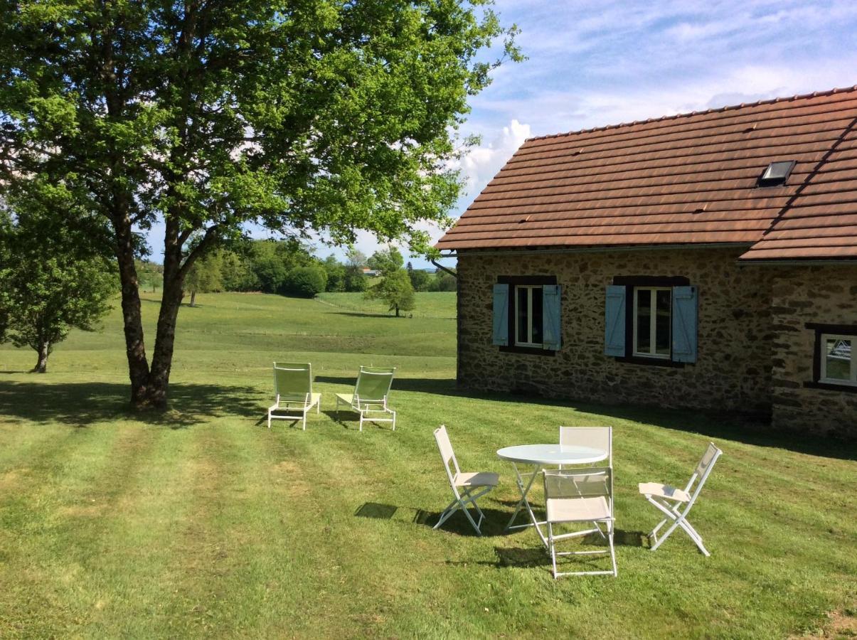 Les Landes Hotel Saint-Pardoux-Corbier Ngoại thất bức ảnh