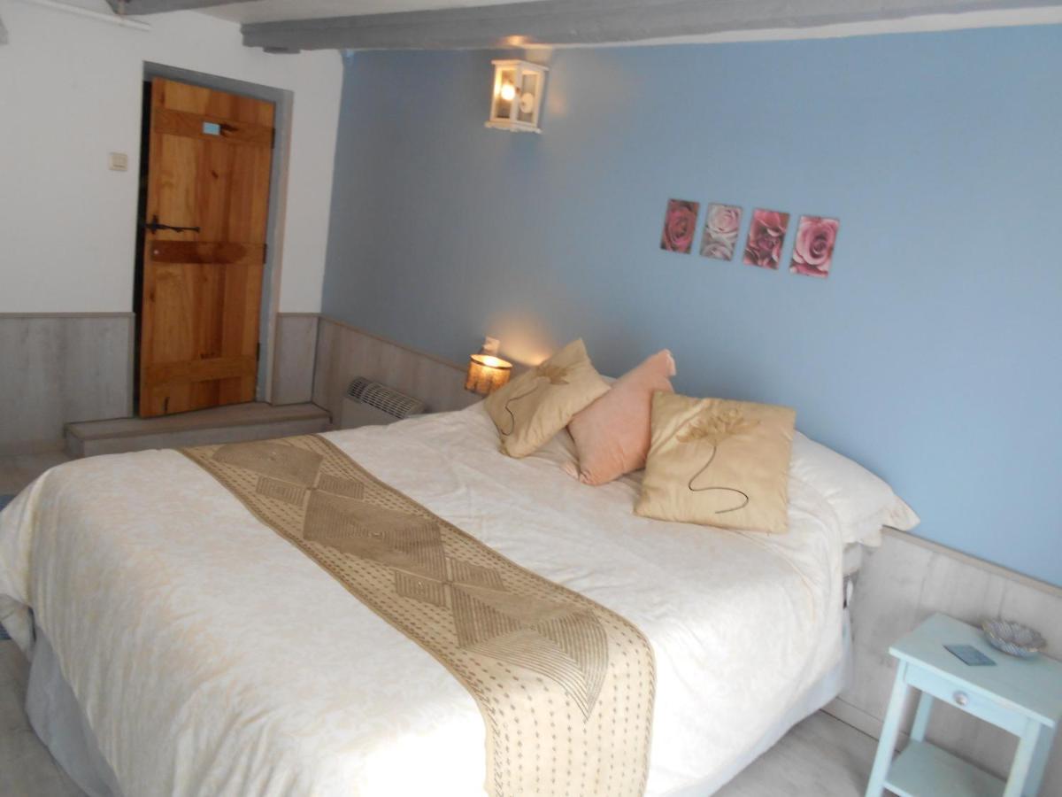 Les Landes Hotel Saint-Pardoux-Corbier Ngoại thất bức ảnh